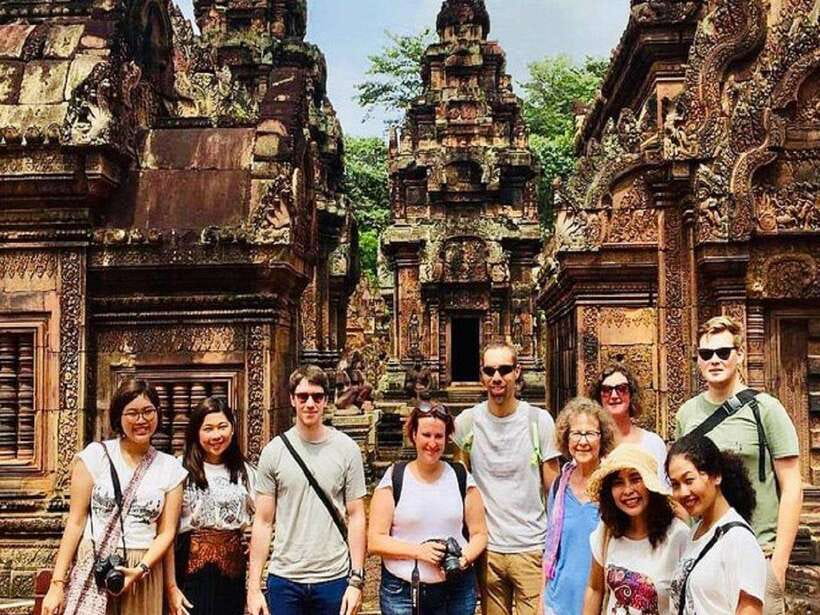 Bantreay Srei , Kbal Spean and Landmine Museum with Tuk Tuk - Banteay Srei and its precise pink sandstone carvings