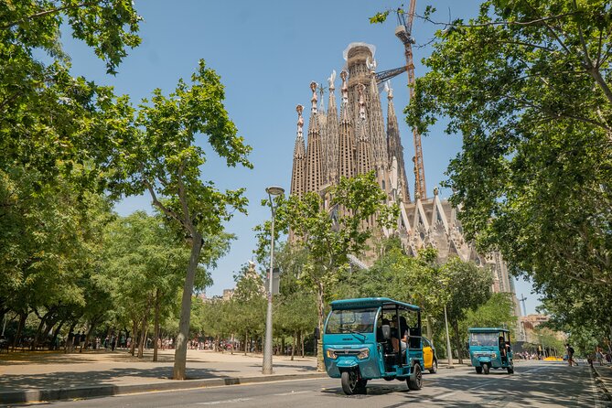 Barcelona 2 Hours Private Tuk-Tuk Tour - Key points to know before booking