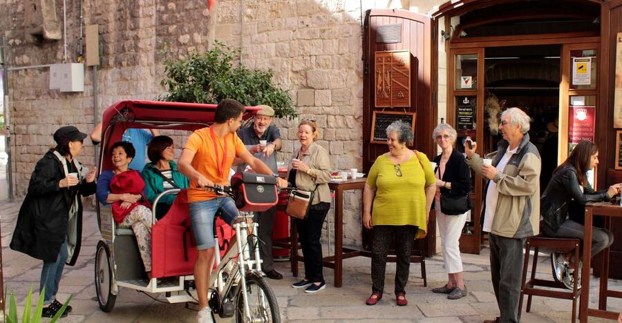 Bari: Rickshaw Street Food Tour - Key points to know