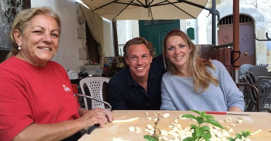 Bari Rickshaw Tour with Pasta Experience - Starting at Piazza Mercantile by eco-friendly rickshaw