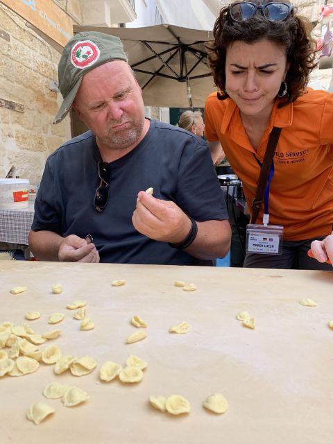 Bari Rickshaw Tour with Pasta Experience - Timing, weather, and group comfort