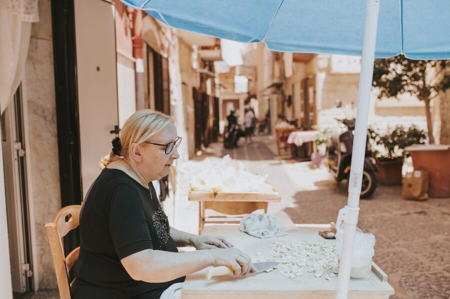 Bari Rickshaw Tour with Pasta Experience - Who should book this experience?