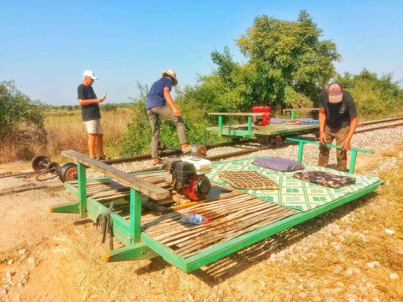 Battambang: Bamboo Train, Bat Cave, Killing Cave by Tuk Tuk - Watching millions of bats leave the cave