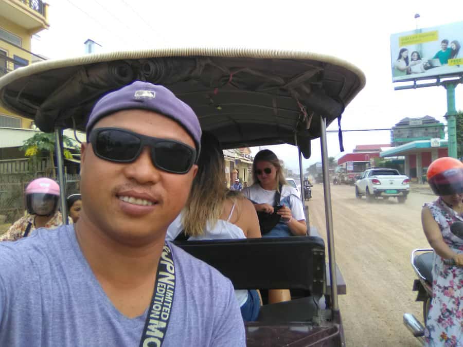 Battambang family tuktuk tour BambooTrain/Wat Banan/Bat cave - How good is the guiding?