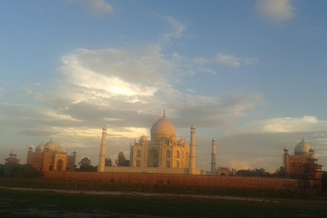 Behind the Taj Mahal with Sunrise or Sunset view by Tuk Tuk Ride - Stop three: return to your hotel or train station