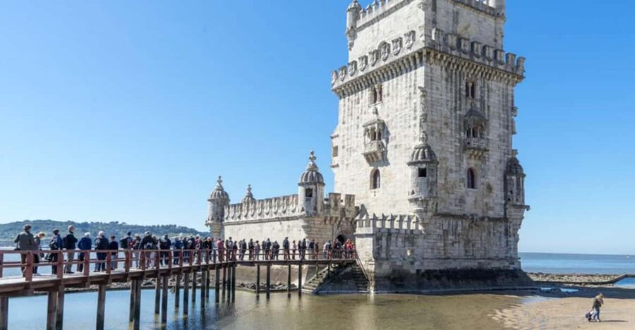 Belem: 4-HOUR Guided Tuk Tuk Tour in Historic BELEM - Key points at a glance
