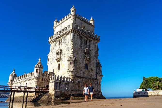 Belém in 2h: History, Monuments and Pastries by Tuk Tuk - Santo Amaro Chapel and a quieter viewpoint