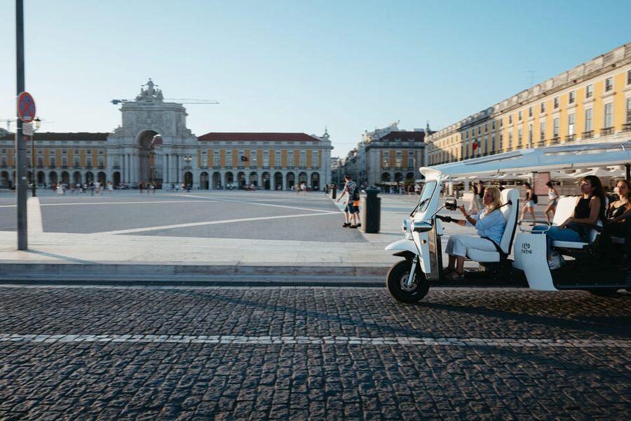 Belém: Private City Tour by Eco Tuk Tuk - The Monument to the Discoveries
