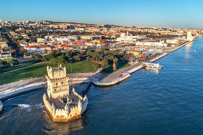 Belem Tuk Tuk Tour - From Praça da Figueira into central Lisbon