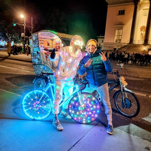 Berlin Rickshaw Tour -2 hours & hotel pickup - groups up to 16 people - Gendarmenmarkt, Konzerthaus, and Neue Wache