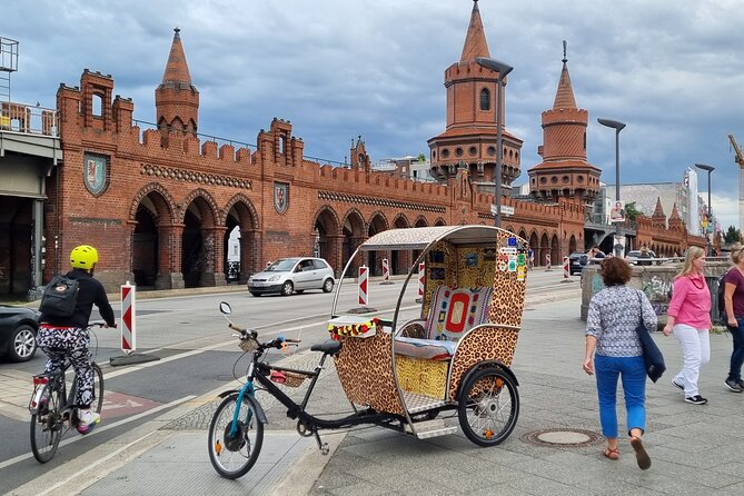 Berlin Rickshaw Tours Historical & Photo City Tour 120min - Sightseeing - Unter den Linden and Museum Island