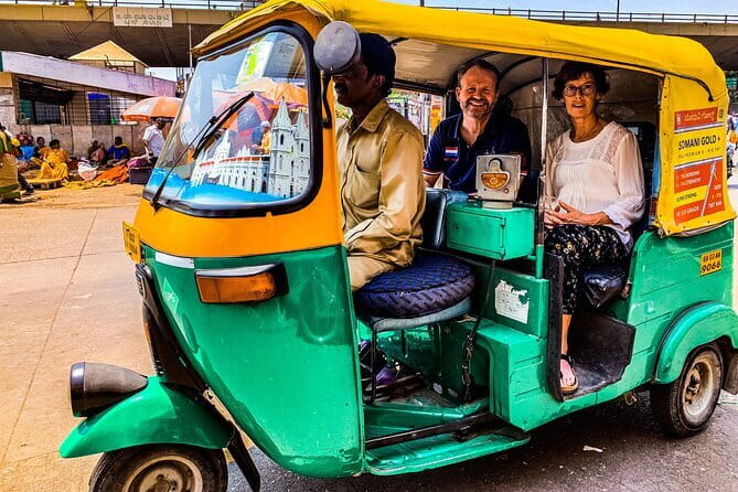 Best of Bengaluru in a Tuk Tuk - Cubbon Park and Bengaluru under British rule