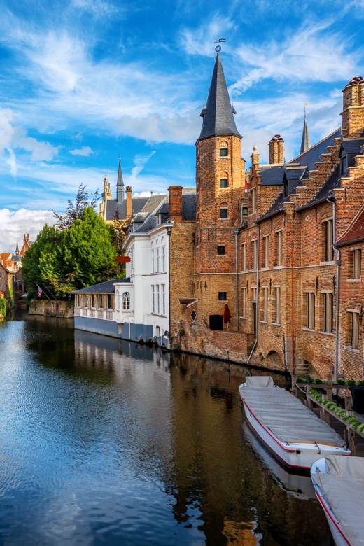 Bruges: Guided Rickshaw Tour - Who Should Book This Tour