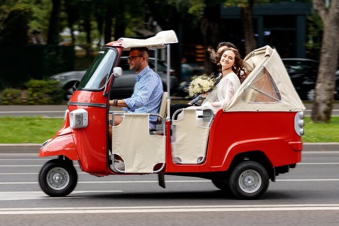 Bucharest Tuk Tuk city tour - The Arch of Triumph and the city’s French connection