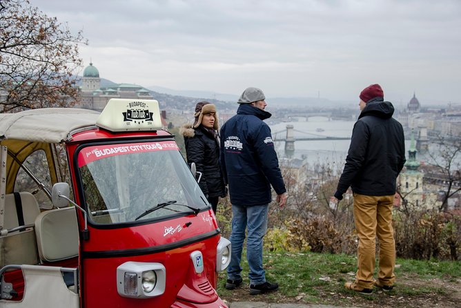 Budapest Tuk Tuk Tour with House of the Unicum Distillery Visit - What the private format adds