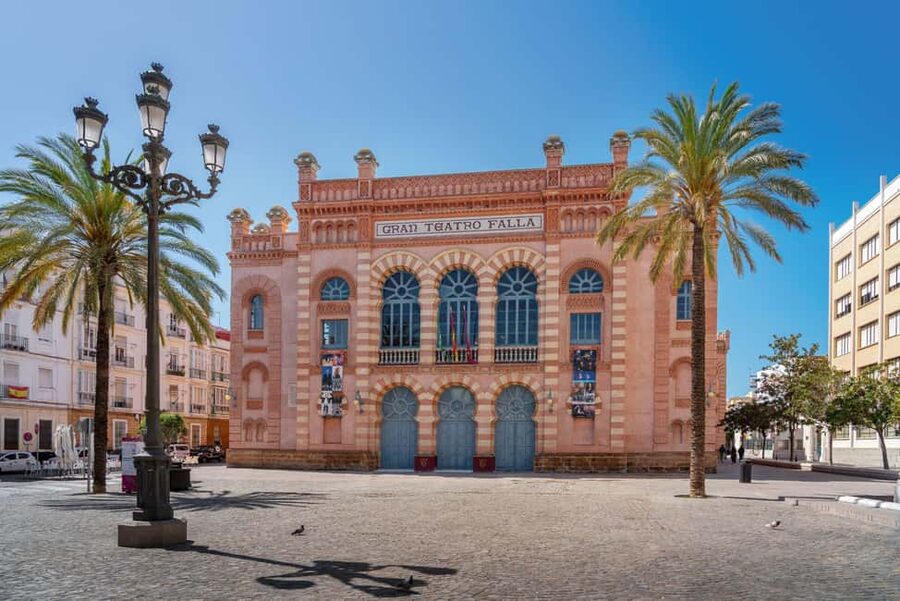 Cádiz TukTuk Tour with Audioguide - The Catedral and Torre Tavira