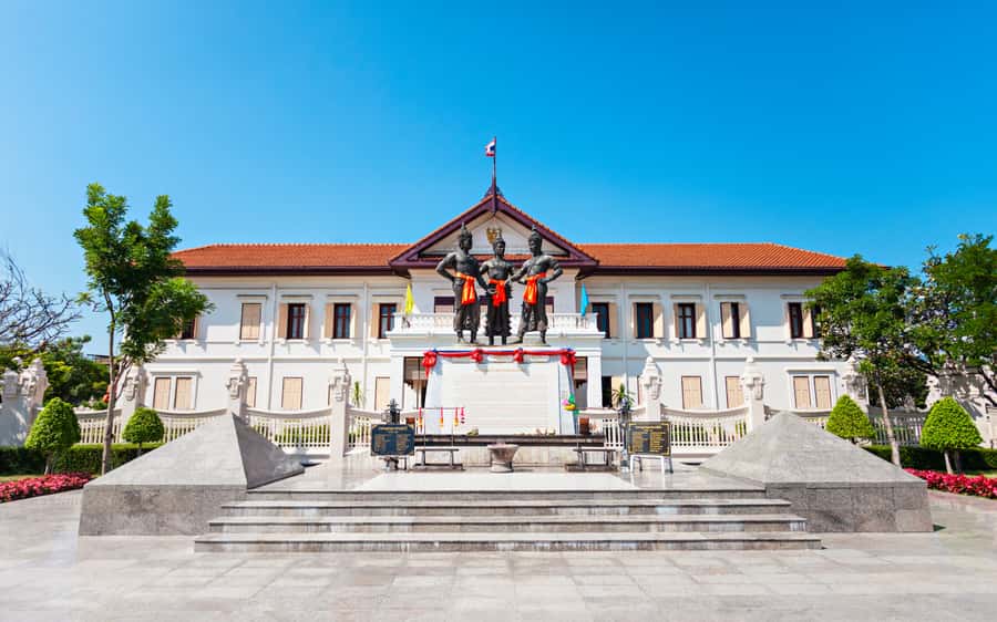 Chiang Mai: Half-Day Private City Tour by Tuk Tuk - Who should book this private city tour?