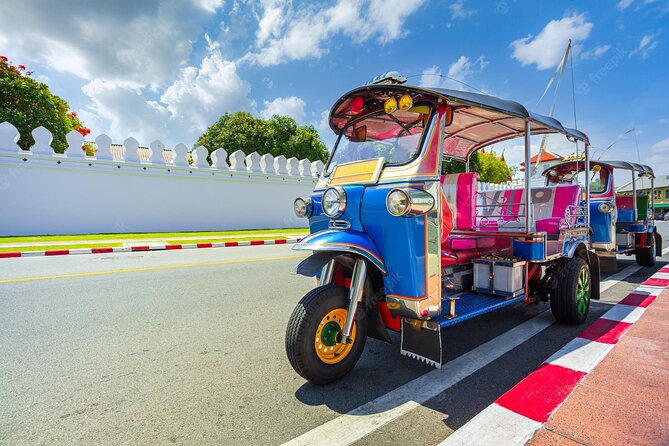 Chiang Mai Private Tuk Tuk Tour Half Day Old City Adventure - Tha Phae Gate and the old moat