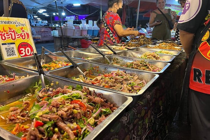 Chiang Mai Temples and Market Tuk Tuk Night Tour - The Night Bazaar, food, and the end of the route