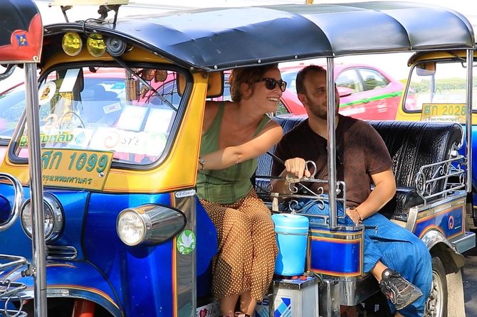 Chiang Rai Night Tour by TUK TUK - Exploring the Chiang Rai Night Bazaar