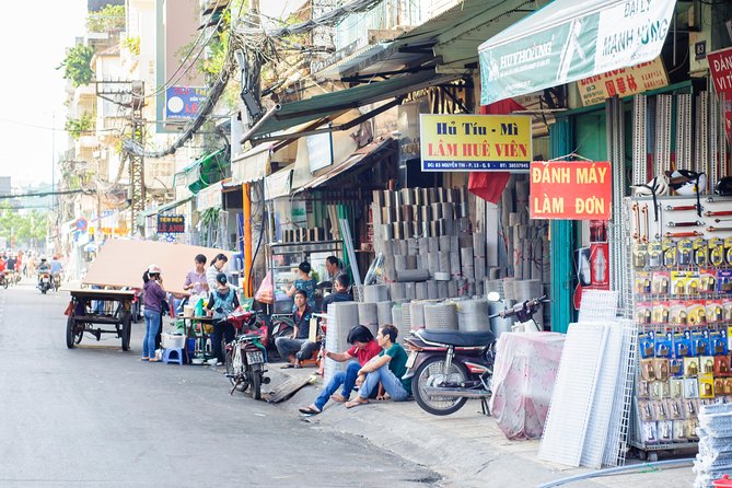 Chinatown Cyclo Journey Half-day Tour - Pickup, timing, and group comfort