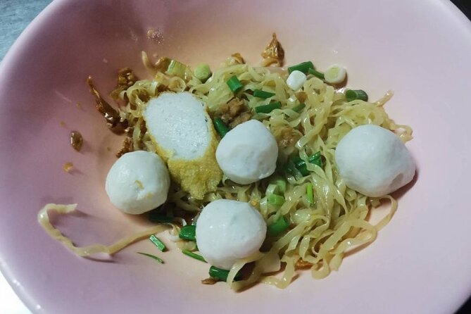 Chinatown Street Food Night Tour by Tuk Tuk in Bangkok - Why this evening works well in Bangkok