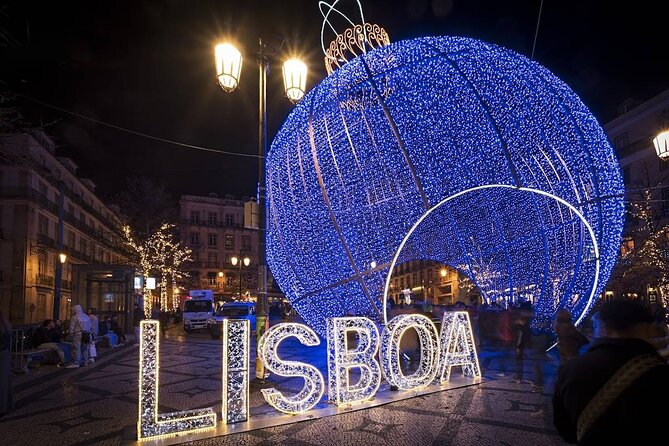 Christmas Lights Lisbon Tour with a Local in Private Eco Tuk Tuk - What the electric tuk-tuk feels like in winter