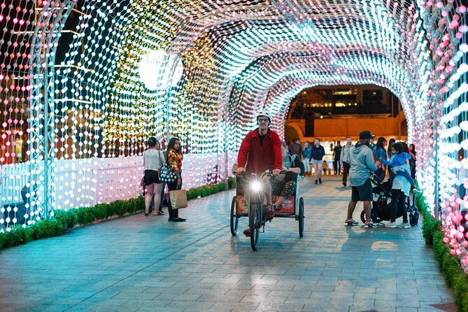 Christmas Lights Rickshaw Tour in Perth - Key points at a glance