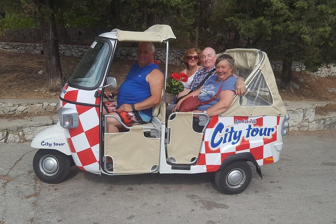 Classic Tuk Tuk City Tour Split - Obojena Svjetlost and Kasjuni Beaches
