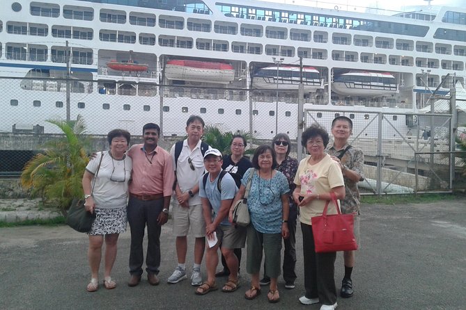 Cochin Private guided Tuk Tuk tours with pick up from cruise ships - Spice markets, crafts, and local shopping
