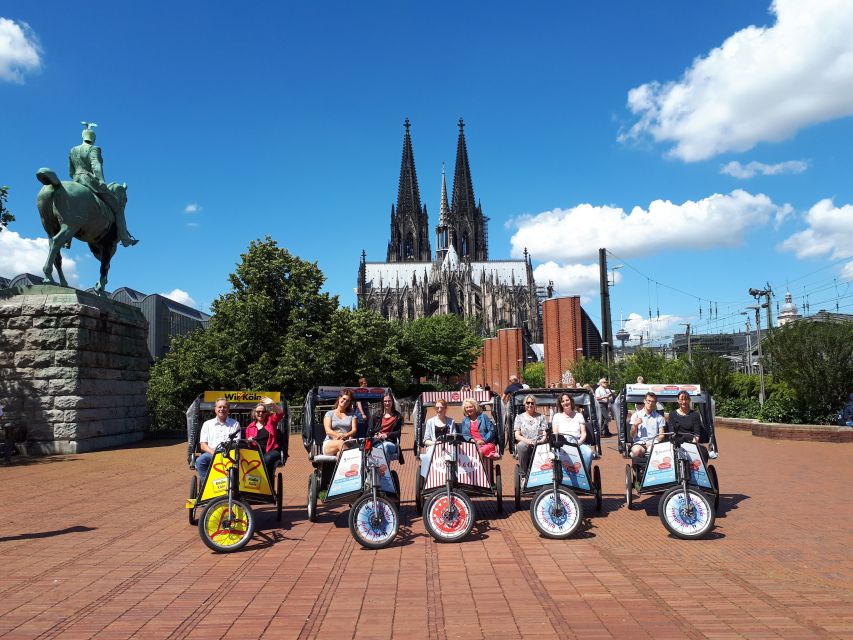 Cologne: Rickshaw Sightseeing Tour - Medieval Town Hall and Cologne’s layers