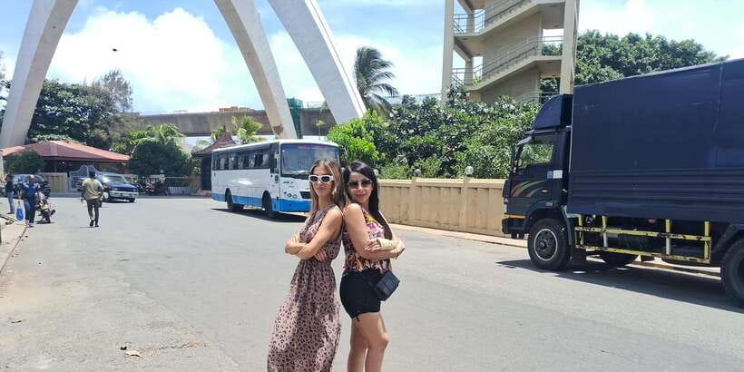 Colombo: City Highlights Guided Private Tour by Tuk Tuk - Sri Kailawasanathan Swami Devasthanam Kovil