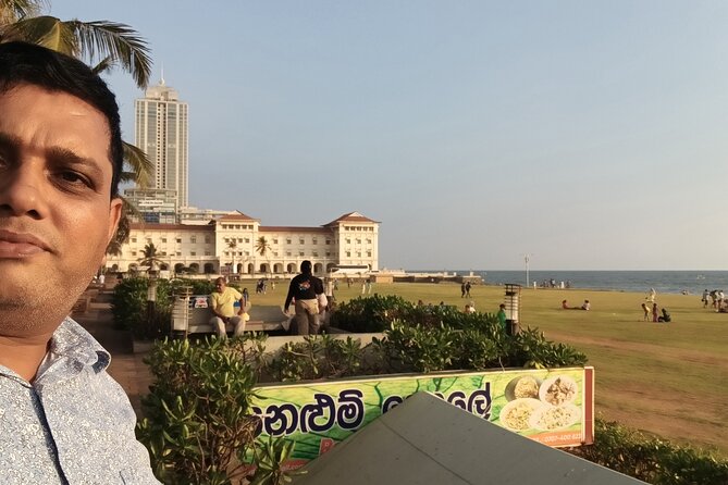 Colombo City Tuk Tuk - Lotus Tower, Galle Face Green, and Colombo’s waterfront