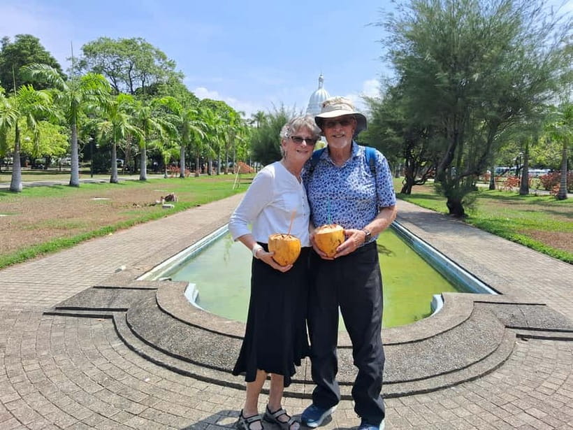 Colombo Heritage &Culture City Tour by Tuk Tuk ALL INCLUSIVE - Jami Ul-Alfar Mosque widens the city story