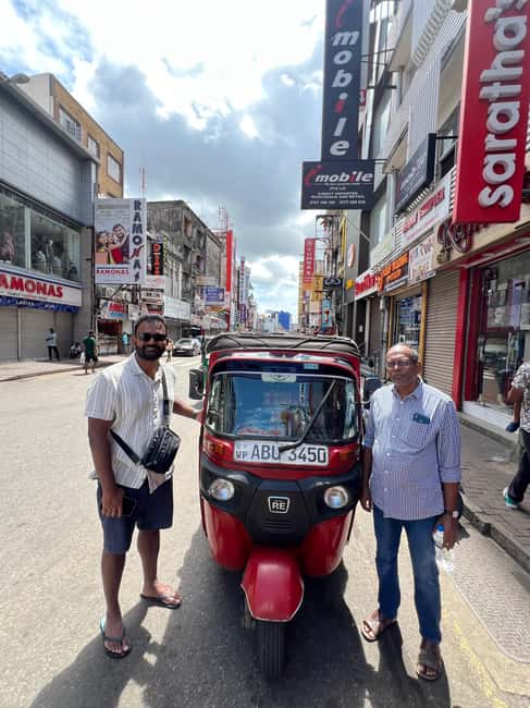 Colombo: Local Food Tour & Sightseeing by Tuk-Tuk with Meals - A tuk-tuk introduction to Colombo