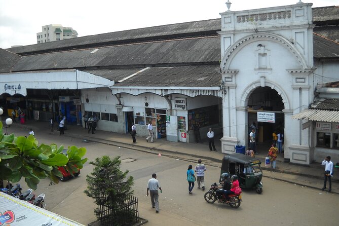 Colombo Port Shore Excursions Panoramic Colombo City By Tuk Tuk. - Independence Square and Colombo’s Modern Arts District