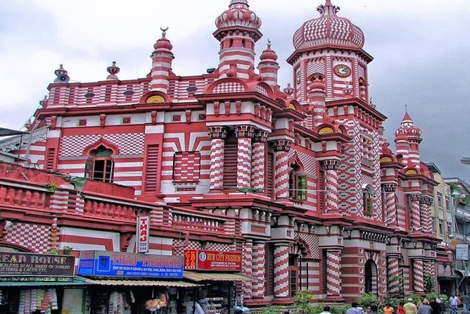 Colombo Port Shore Excursions Panoramic Colombo City By Tuk Tuk. - The Old Parliament, Beira Lake, and Galle Face Green
