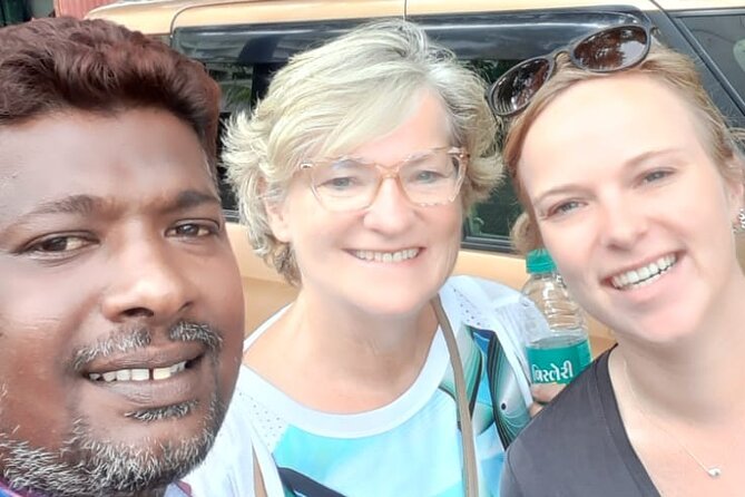 Colombo private city tour by tuk tuk morning and evening - Gangaramaya Temple begins the cultural side