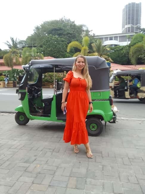 Colombo: Private City Tuk-Tuk Tour with Local Guide & Pickup - Why a tuk-tuk makes sense in Colombo