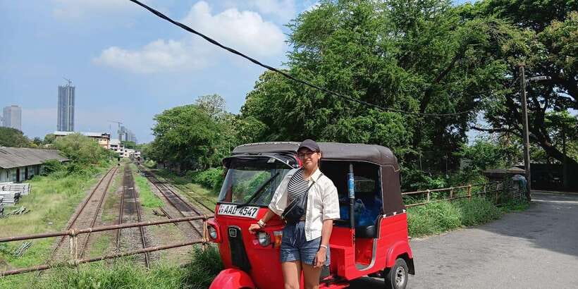 Colombo Private Guided City Tour by Tuk Tuk - All Inclusive - Colombo sights covered in one compact tuk tuk ride