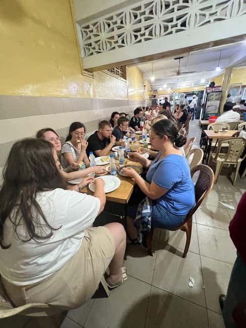 Colombo: Tastiest Local Food Tour by Tuk-Tuk Meals Included - Hoppers, kottu, and the main Sri Lankan dishes