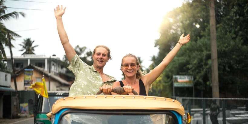 Colombo: Tuk Tuk City Highlights Tour with Lunch - Why a Tuk Tuk Works So Well in Colombo