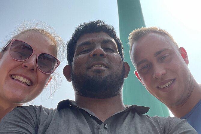 Colombo Tuk Tuk City Tour - Religious Colombo in three distinct settings