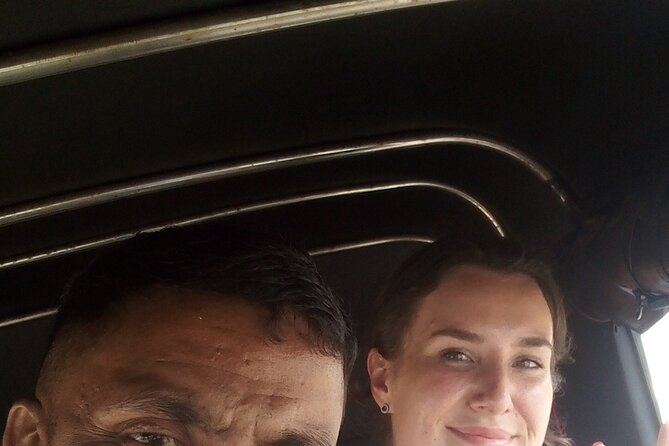 Colombo Tuk Tuk city tour with friendly Tuk driver(All inclusive) - Pettah’s Red Mosque and Colombo’s religious variety