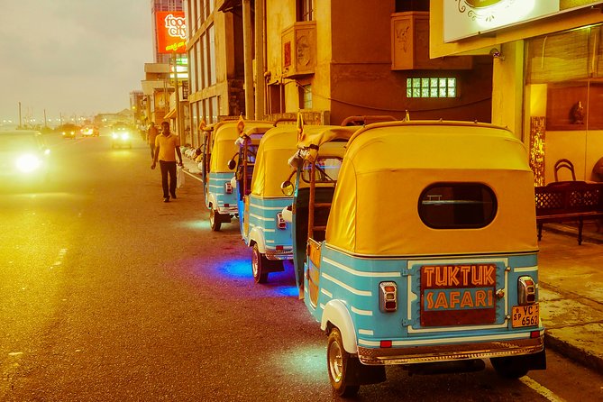Colombo Tuk Tuk Safari - Dutch Hospital precinct: dining and a natural finish
