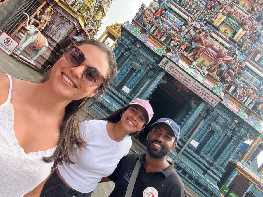 Colombo Tuk Tuk Tour with Entry Fees & Food Included - Old Town Hall, Kayman’s Gate, and Wolfendahl Church