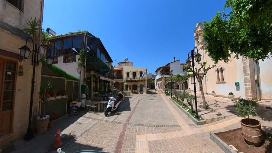 Crete: Malia, Potamos Beach, and Sissi Tuk Tuk Tour - Greenhouses and Malia bananas show local life
