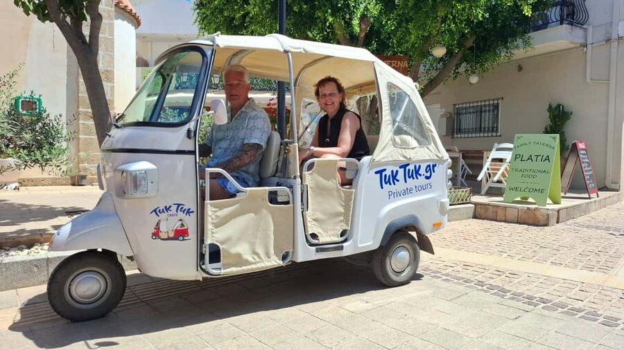 Crete: Private Tuk Tuk Tour of 7 Villages with Tastings - Sissi: the longest free-time stop