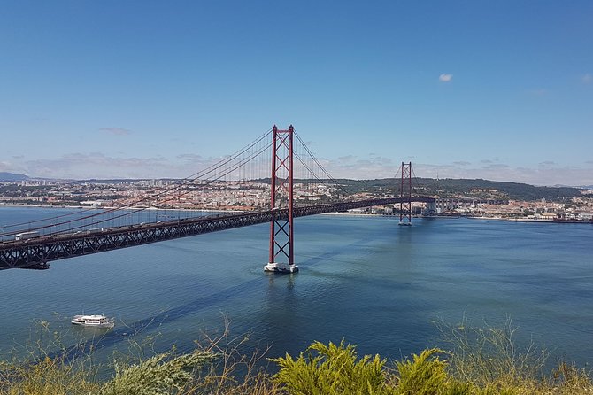 Cristo Rei Tuk Tuk Tour With River cruise - Why Cristo Rei works so well from Lisbon