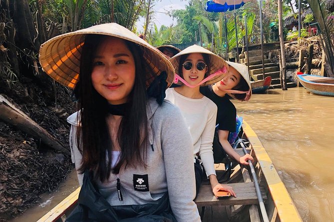 CuChi Tunnels&Mekong Delta-Boat,TukTuk,Coconut Village SmallGroup - The long road from Cu Chi to My Tho